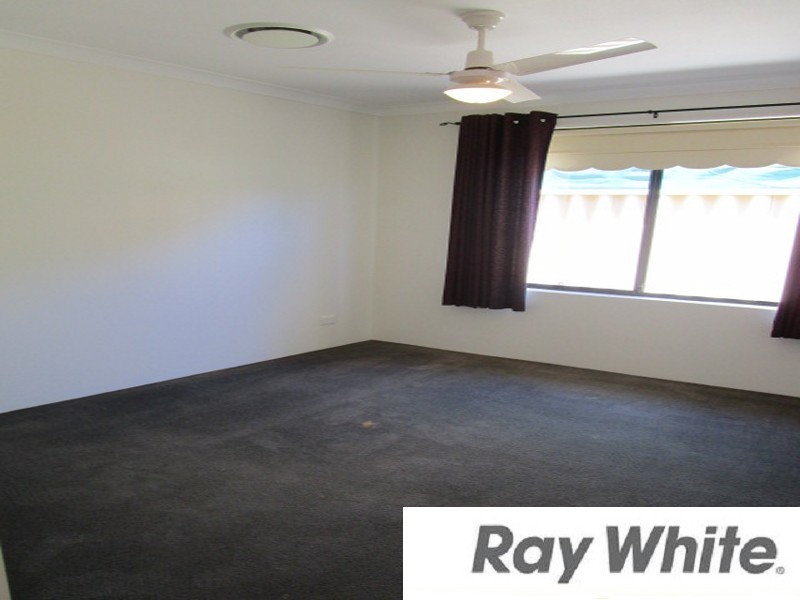 9 Gascoyne Circle, Eaton WA 6232