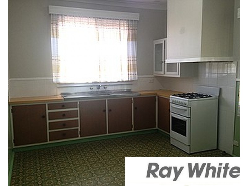 57 Gibbs Street, Carey Park WA 6230