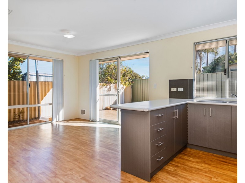 18 Bandak Road, Carey Park WA 6230