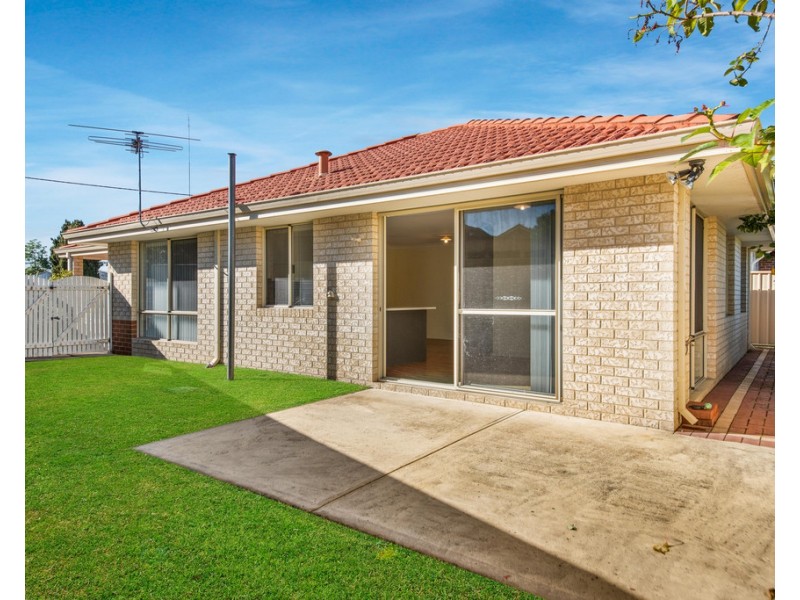 18 Bandak Road, Carey Park WA 6230