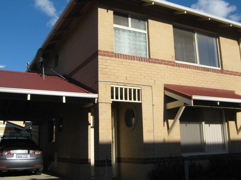 2/127 Ocean Drive, Bunbury WA 6230