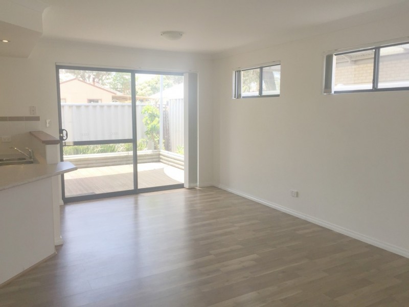 3/13 Lowe Street, Carey Park WA 6230