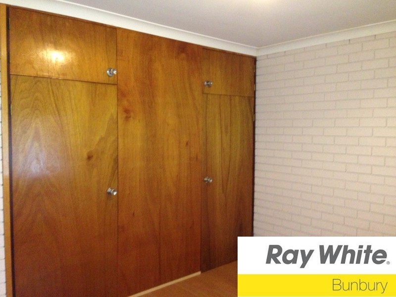 1/3 Symmons Street, Bunbury WA 6230