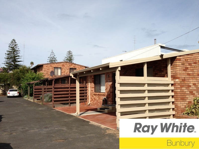 1/3 Symmons Street, Bunbury WA 6230