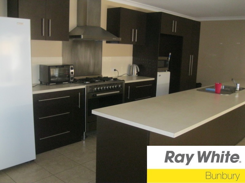 7 King Edward Way, Eaton WA 6232