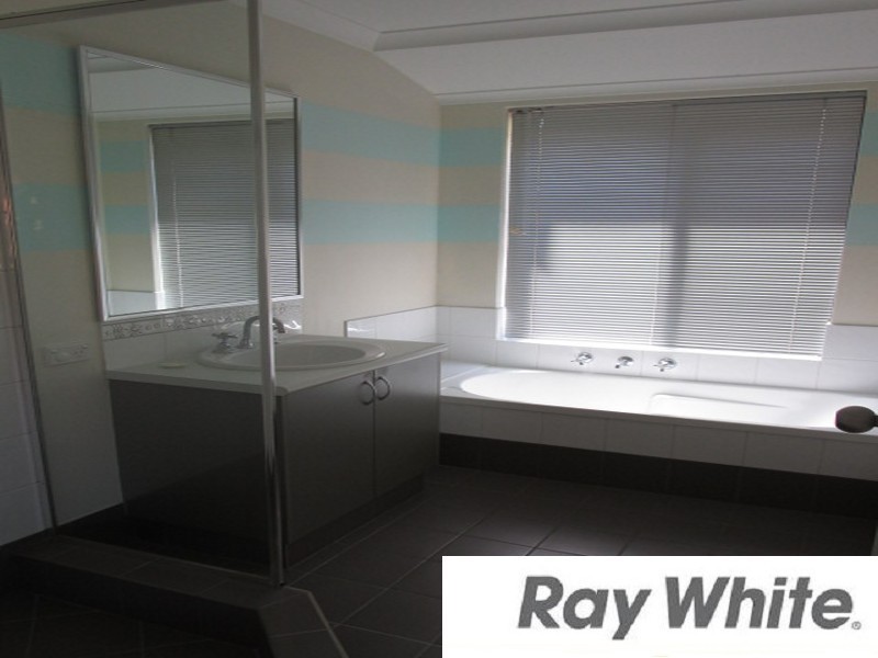 23 Walton Approach, Dalyellup WA 6230