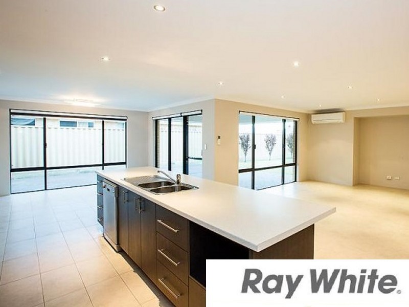 25 Rodondo Street, Dalyellup WA 6230