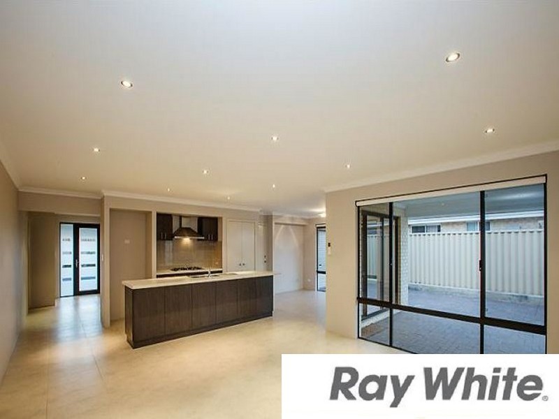 25 Rodondo Street, Dalyellup WA 6230