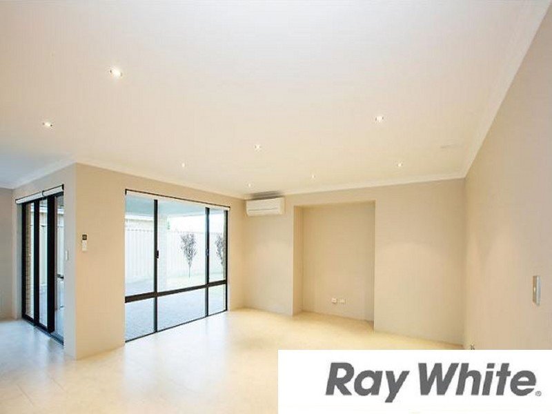 25 Rodondo Street, Dalyellup WA 6230