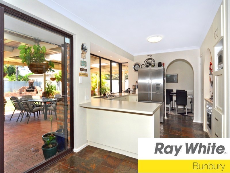 33 Perkins Avenue, Bunbury WA 6230