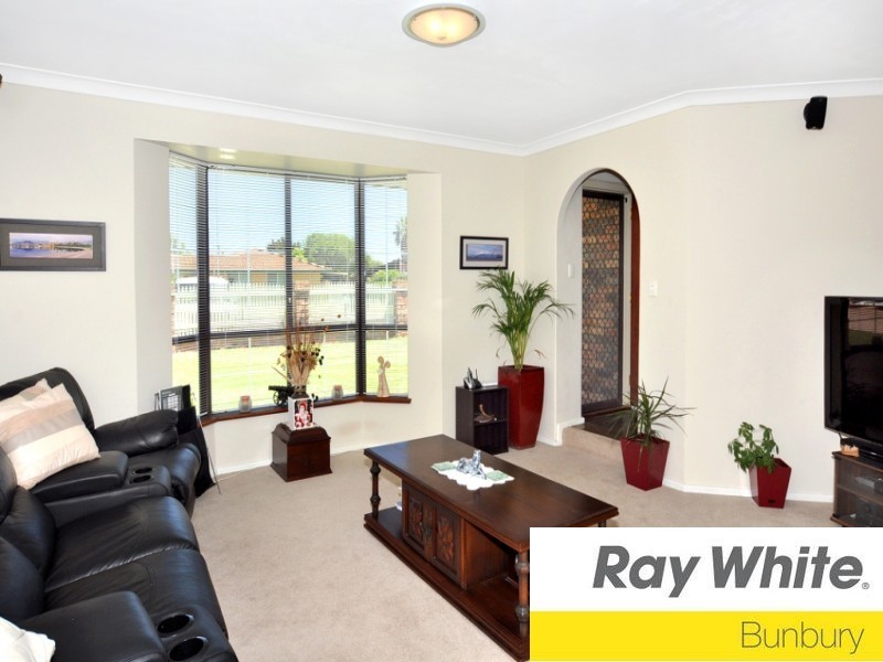 33 Perkins Avenue, Bunbury WA 6230