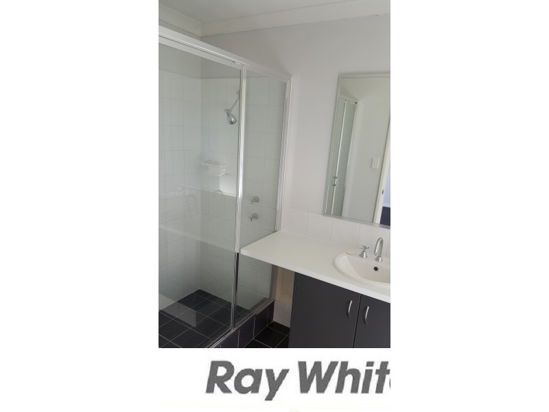 43 Illawarra Drive, Millbridge WA 6232