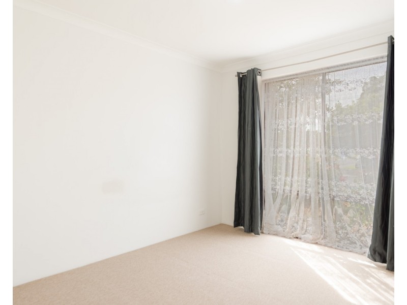 1 Lockwood Crescent, Withers WA 6230