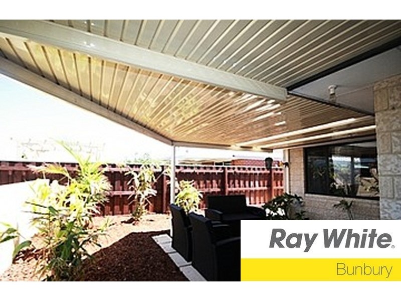 90 Macquarie Drive, Australind WA 6233