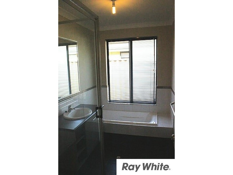 28 Kambany Approach, Dalyellup WA 6230