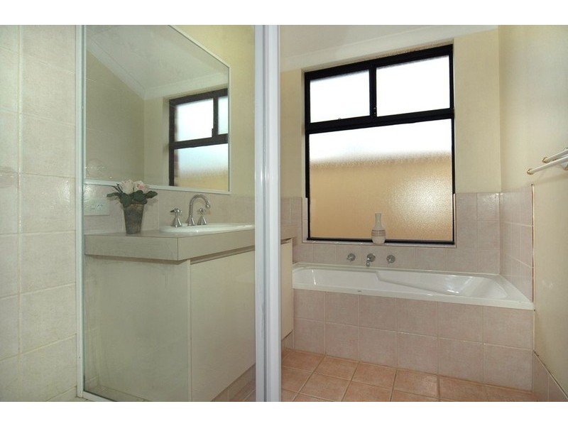 24 Modong street, Dalyellup WA 6230