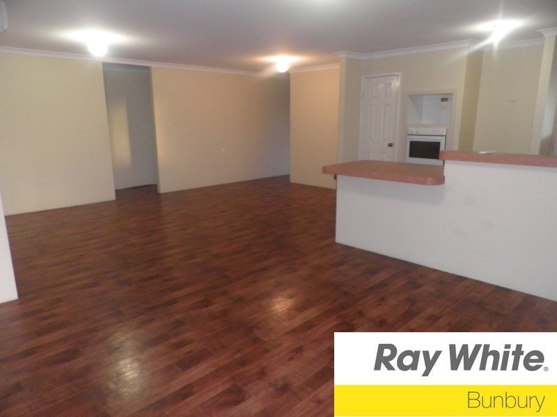 6 Simford Avenue, Eaton WA 6232