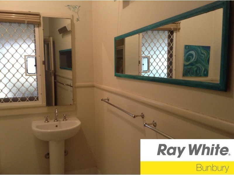 26 Picton Road, East Bunbury WA 6230