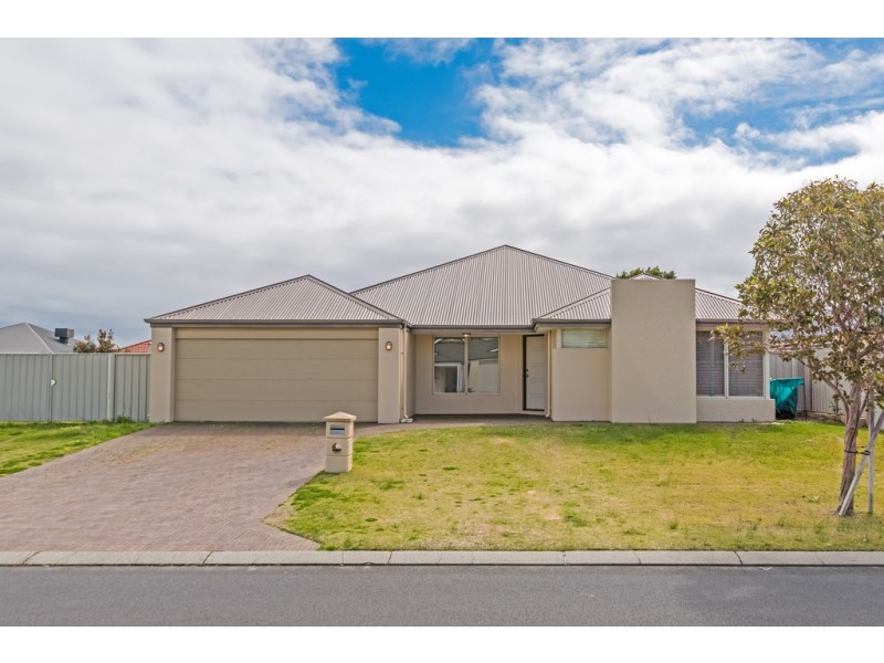 15 Zircon Way, Australind WA 6233