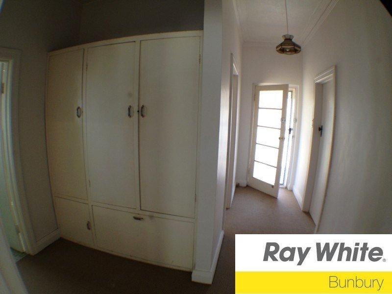 2 Tingle Street, South Bunbury WA 6230