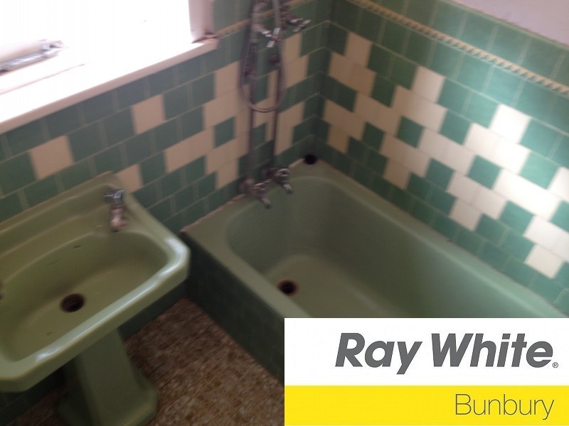 2 Tingle Street, South Bunbury WA 6230