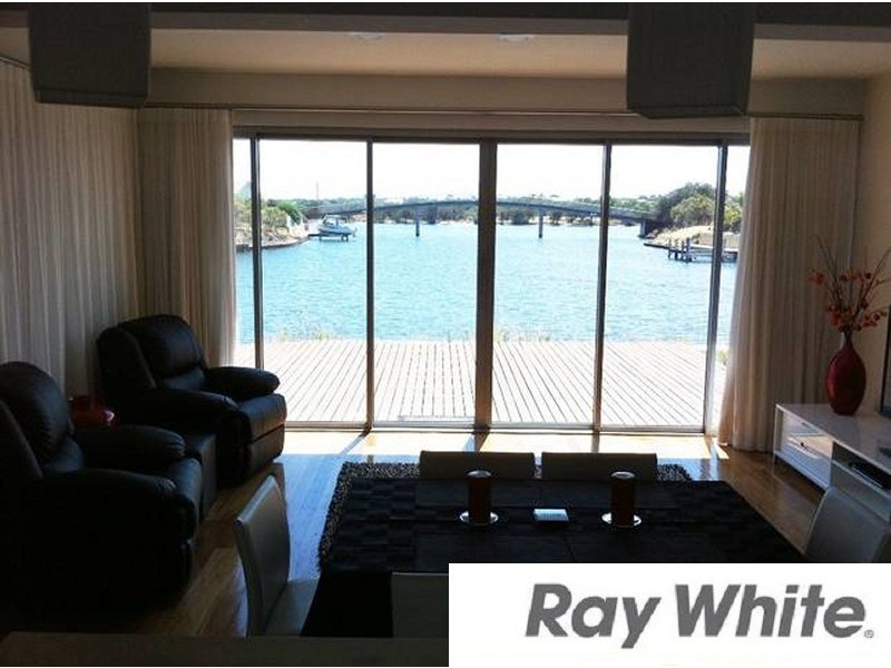 7B Basilica Place, Pelican Point WA 6230