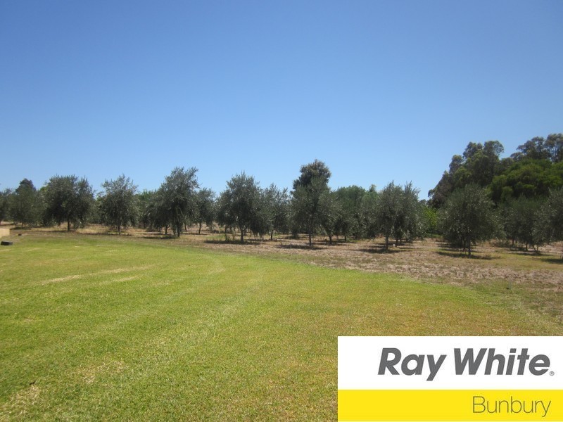 53 Chislehurst Drive, Stratham WA 6237