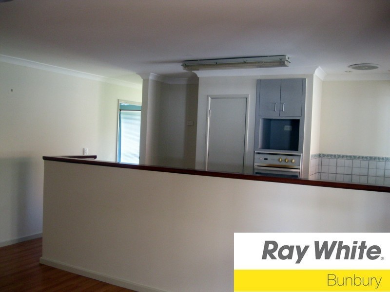 19 Wallaroo Way, Australind WA 6233