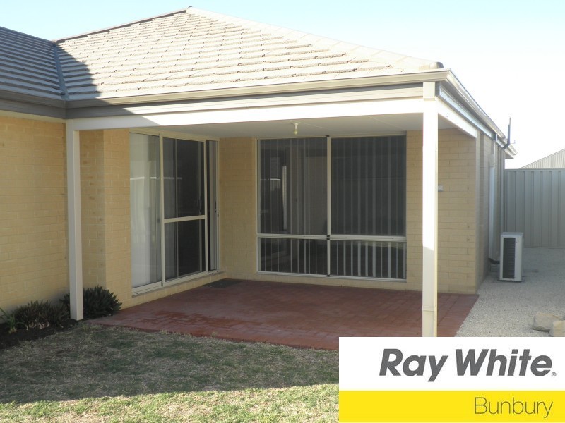 28 Mooralup Turn, Dalyellup WA 6230