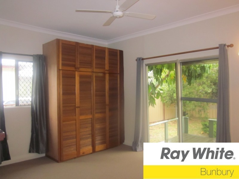 8 Woodrow Street, Bunbury WA 6230