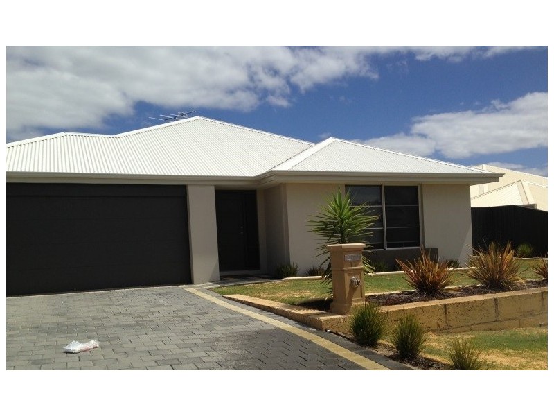 11 Sadler Circuit, Australind WA 6233