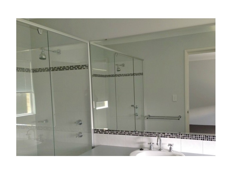 11 Sadler Circuit, Australind WA 6233