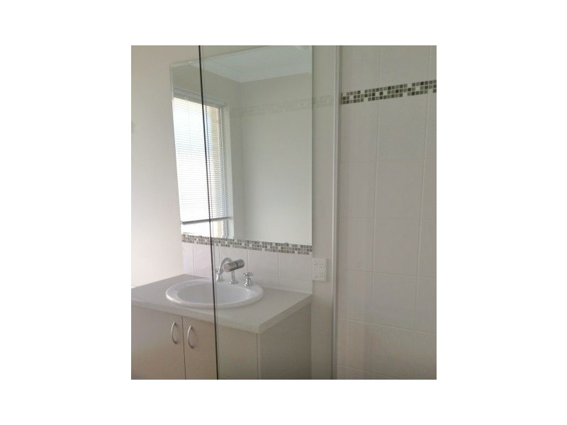 11 Sadler Circuit, Australind WA 6233