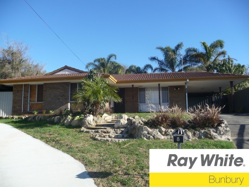 8 Clewlow Court, Withers WA 6230