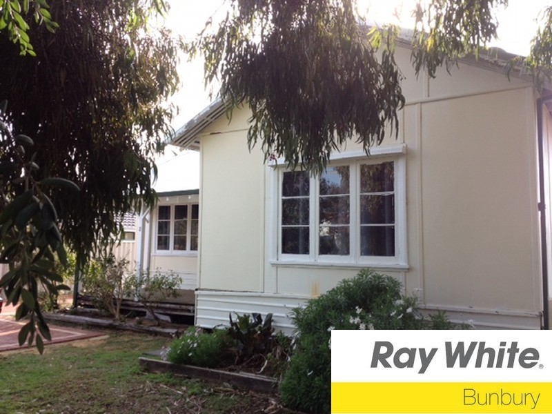 3A Little Street, Carey Park WA 6230