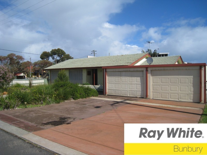 8 Dawson Place, Bunbury WA 6230