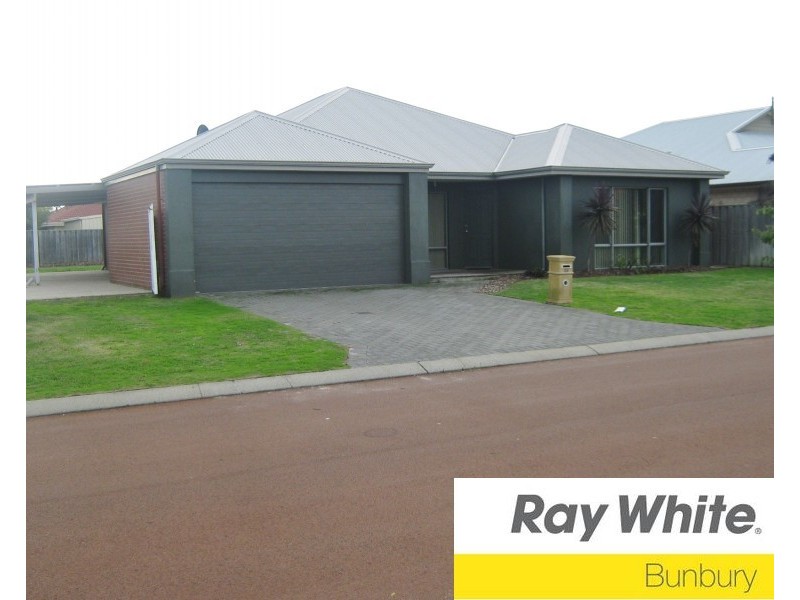 39 Burleigh Drive, Australind WA 6233