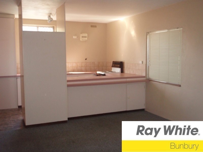 8/105 Ocean Drive, Bunbury WA 6230