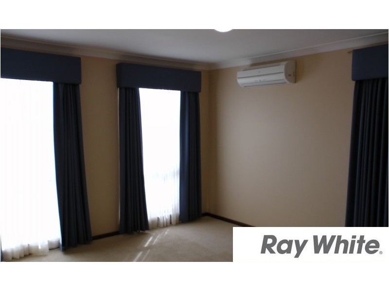 15 Crampton Avenue, Eaton WA 6232