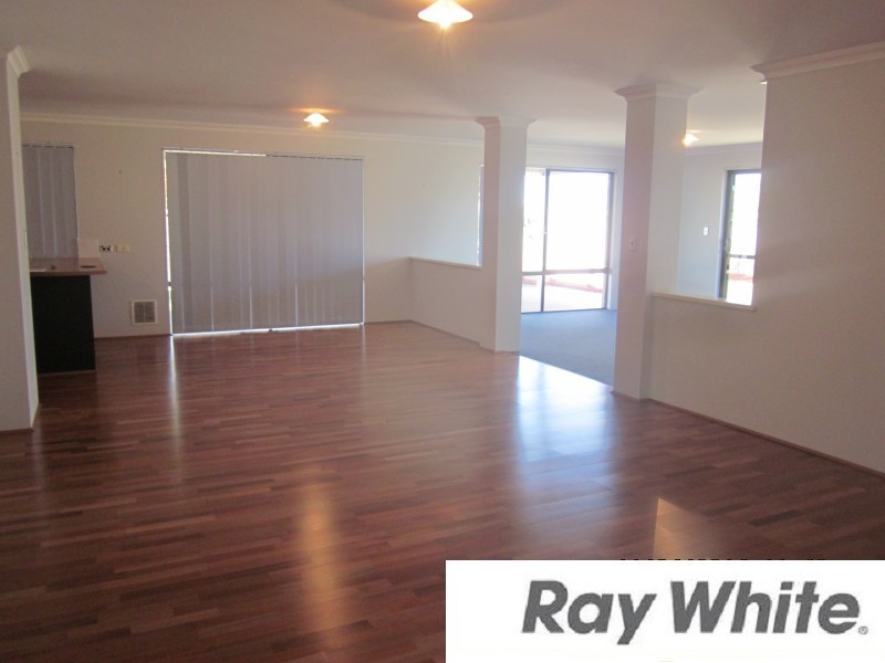 28 The Boulevard, Australind WA 6233