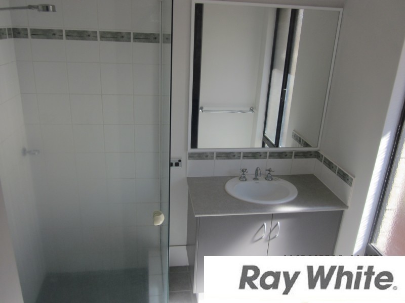 28 The Boulevard, Australind WA 6233