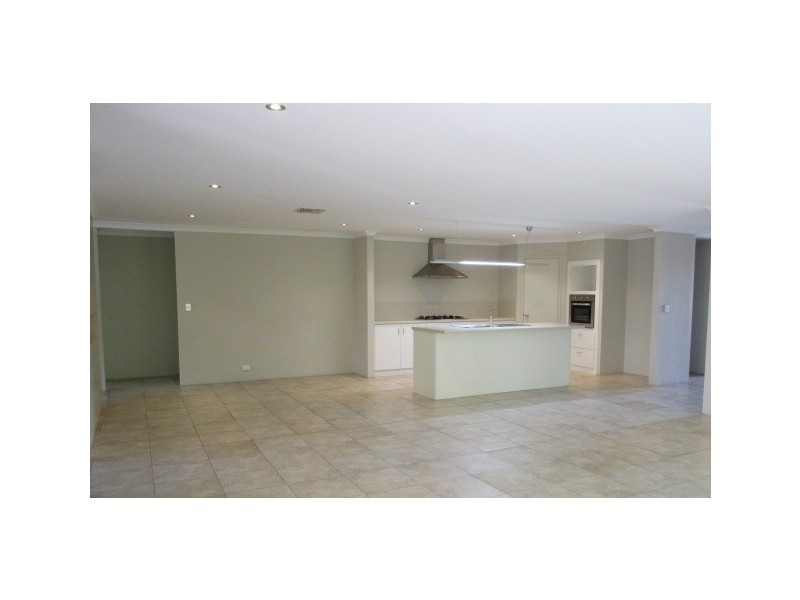 58 Millbridge Boulevard, Millbridge WA 6232