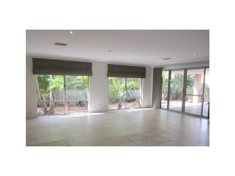 58 Millbridge Boulevard, Millbridge WA 6232