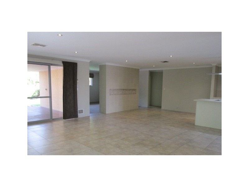 58 Millbridge Boulevard, Millbridge WA 6232