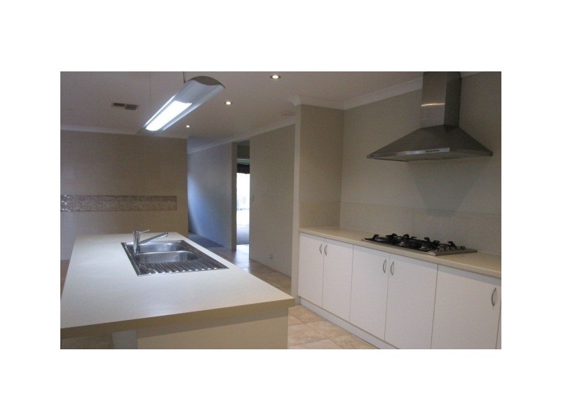 58 Millbridge Boulevard, Millbridge WA 6232