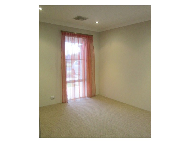 58 Millbridge Boulevard, Millbridge WA 6232