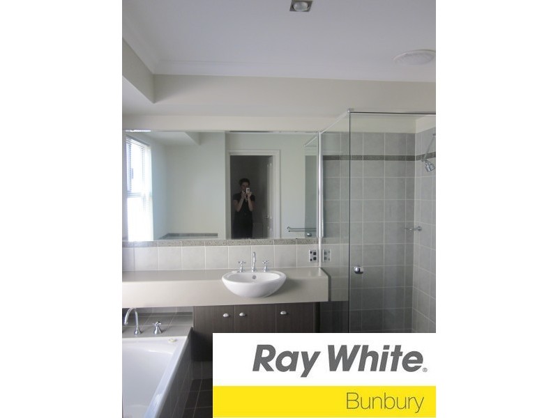 9 Wisteria Court, South Bunbury WA 6230