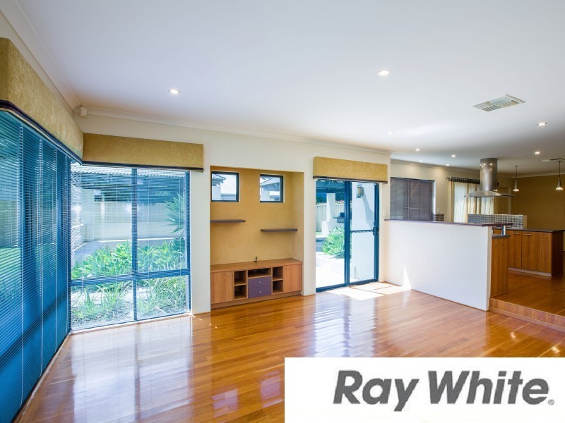 256 Norton Promenade, Dalyellup WA 6230