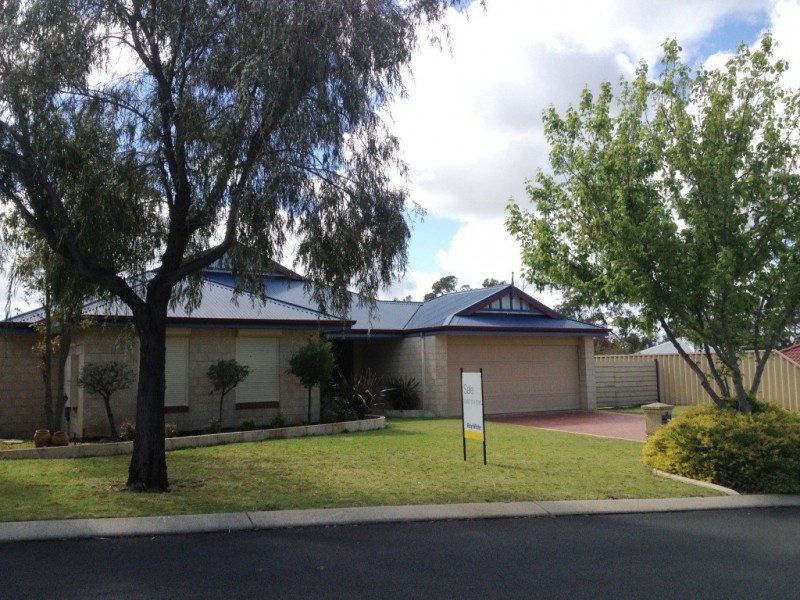 23 Janjin Road, Dalyellup WA 6230