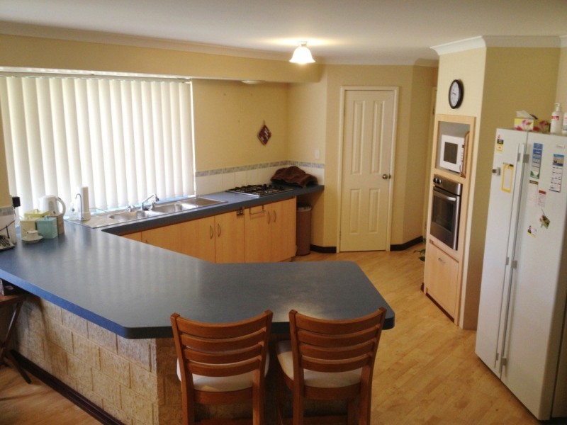 23 Janjin Road, Dalyellup WA 6230